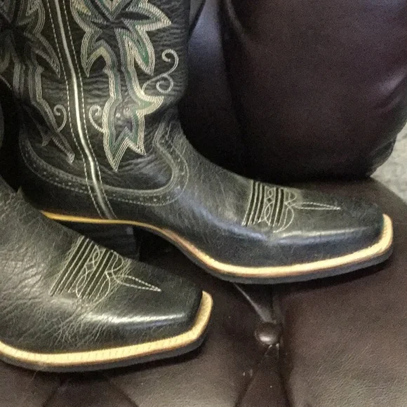 Twisted x buckaroo cowboy cowgirl rodeo horse show rodeo roper cutter reining - Picture 1 of 9